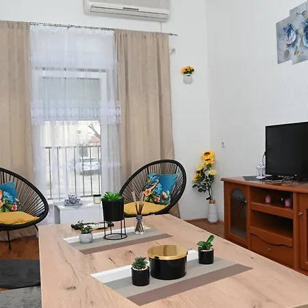 Apartman Sonja *
